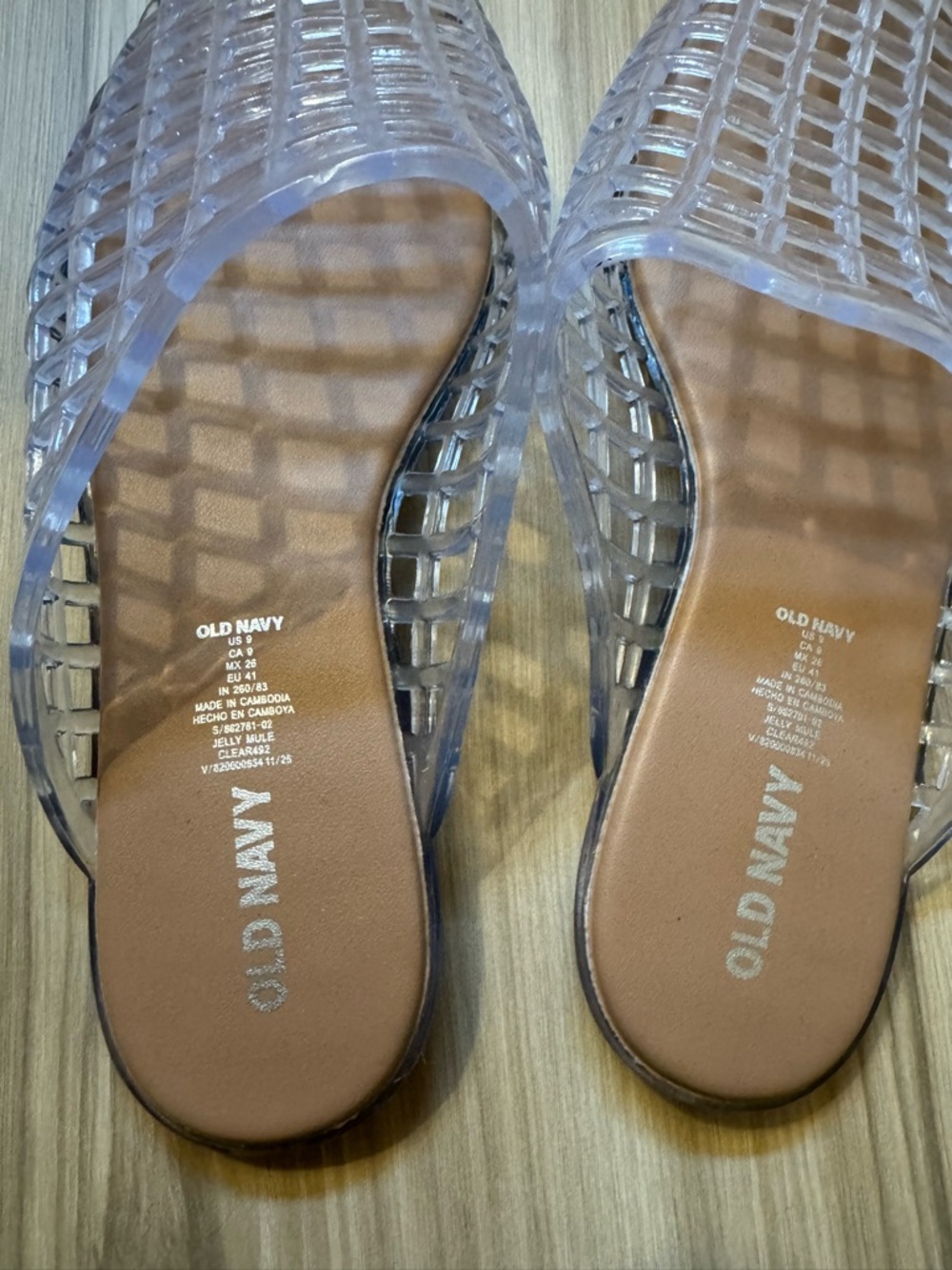 Old Navy Clear Lattice Jelly Slide Mules - new - Picture 2 of 3